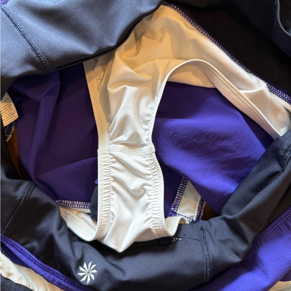 Athleta Running Free Colorblock 3.5" Shorts Small M17 - Picture 8 of 9
